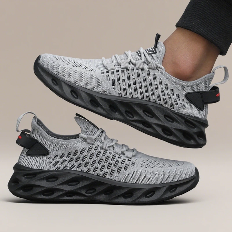 Os sapatos de caminhada mascul - Running Cap Lightweight avaliação e preço